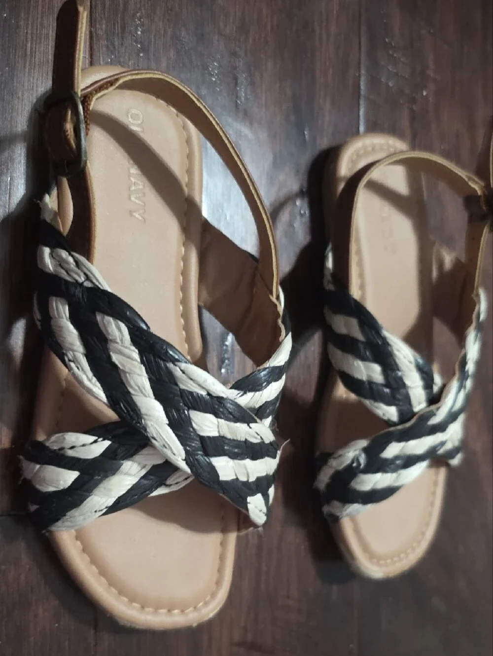 Old Navy Black & Cream Braided Cross-Strap Kids Sandals